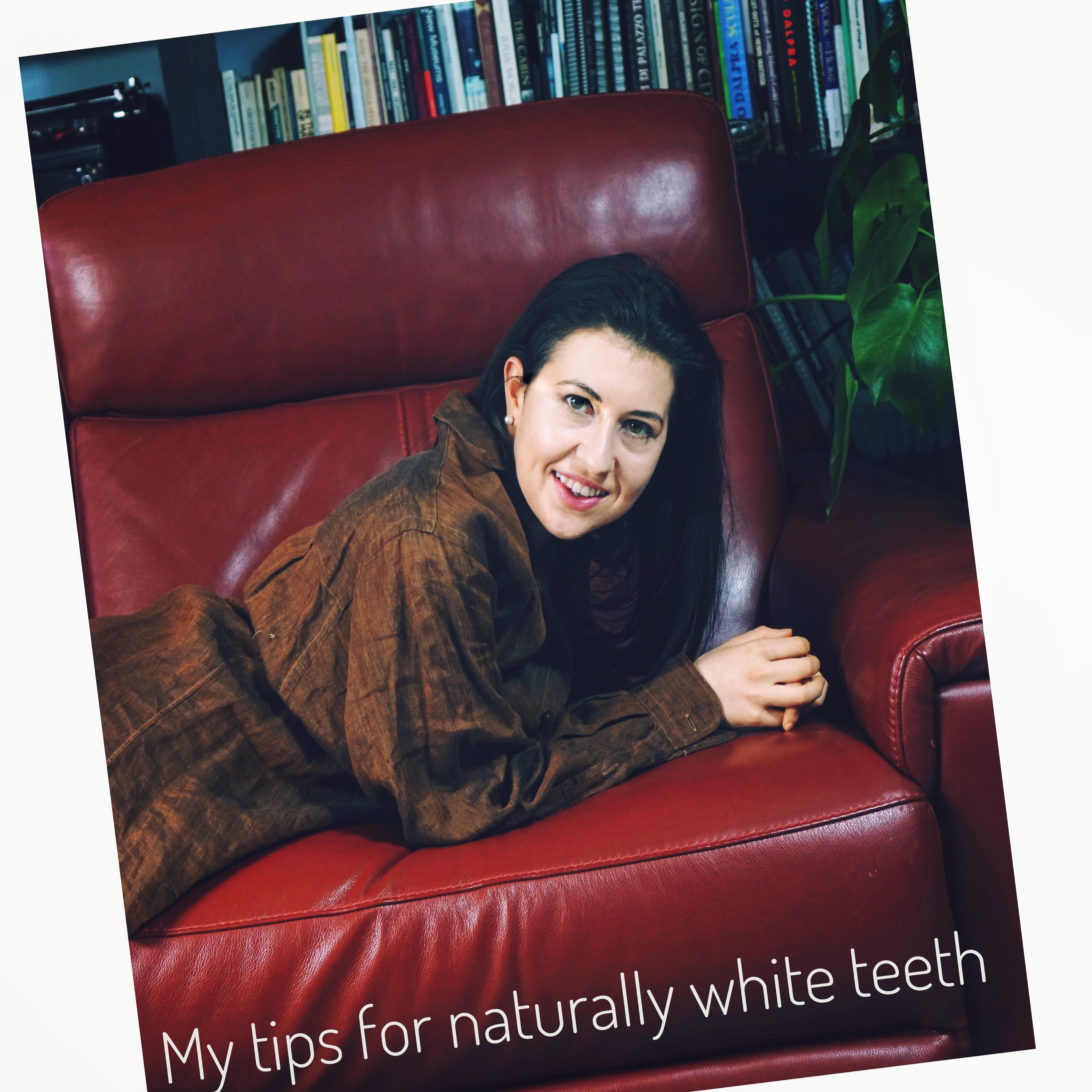 Whiter Teeth Naturally: With Charcoal and Coconut Oil